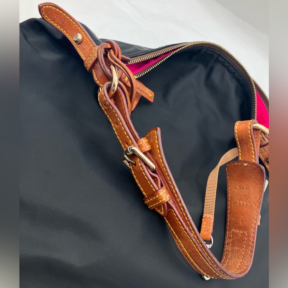 Dooney & Bourke Black and Tan Shoulder Bag nylon leather - Picture 7 of 11